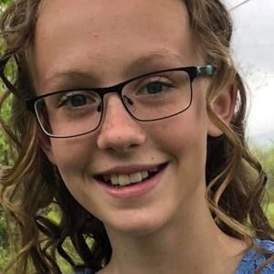 Meet your Posher, Mae